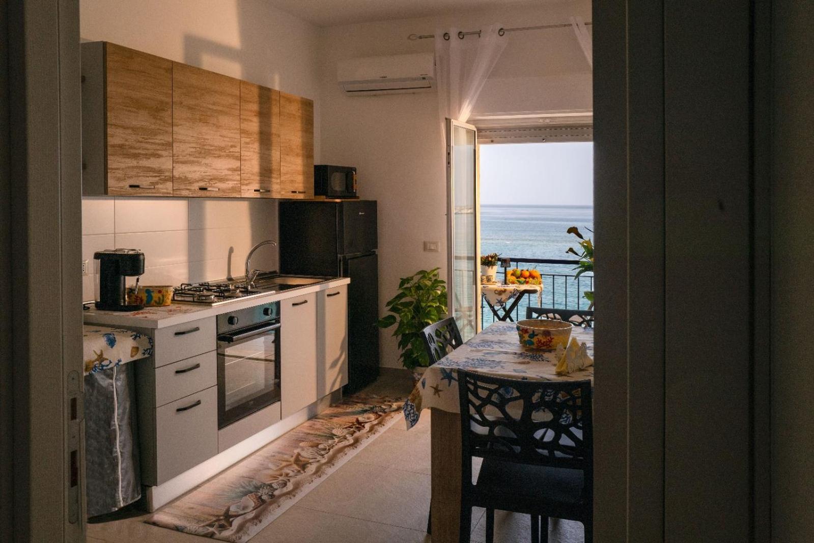 Zia Rina Apartment Naxos Giardini Naxos Exterior foto
