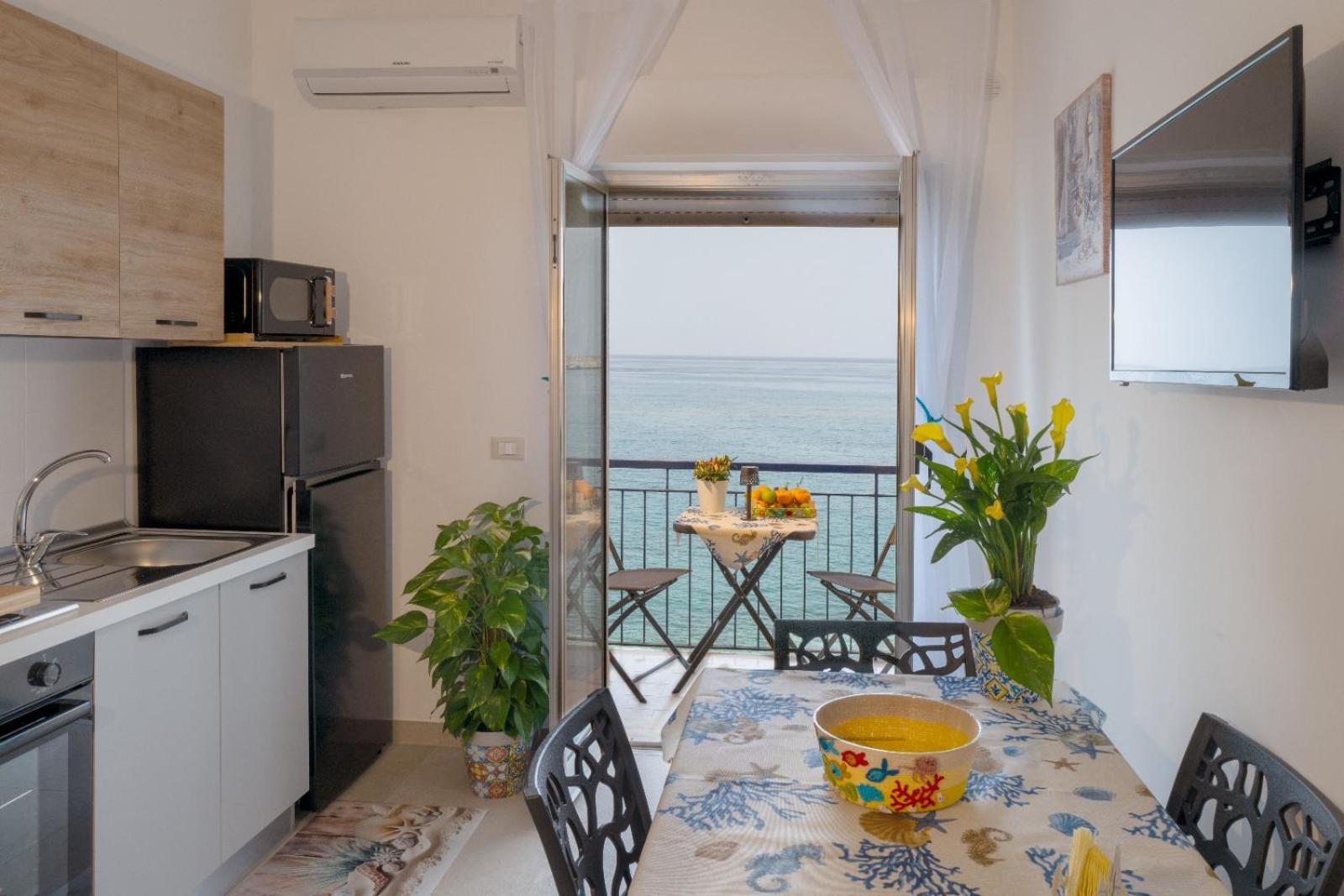 Zia Rina Apartment Naxos Giardini Naxos Exterior foto